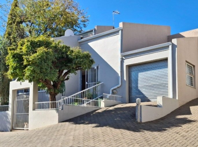 3 Bedroom Property for Sale in Baysvalley Free State